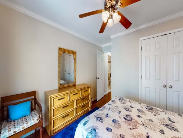Isle Of Palms Home 1015139