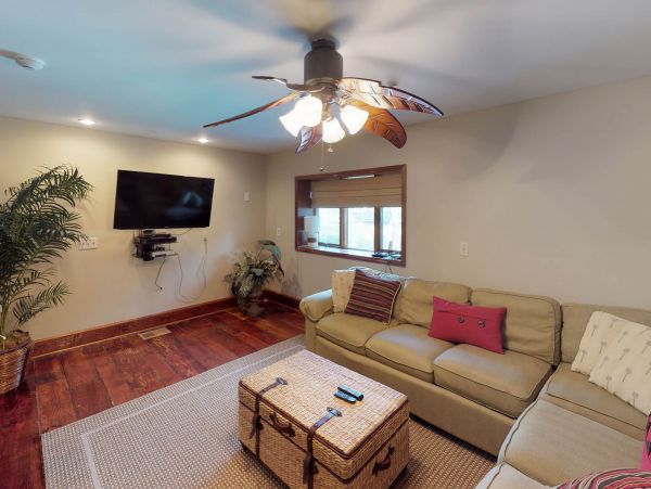 Isle Of Palms Home 1015144