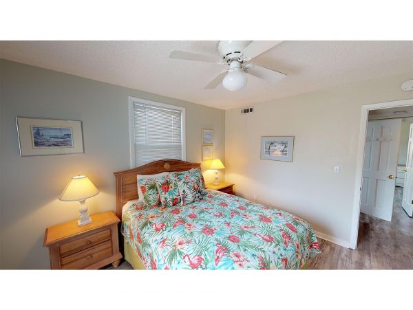 Isle Of Palms Home 1015150