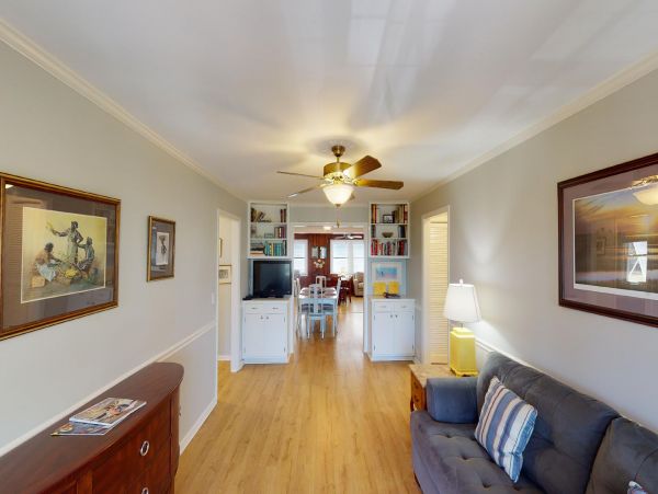 Isle Of Palms Home 1015155