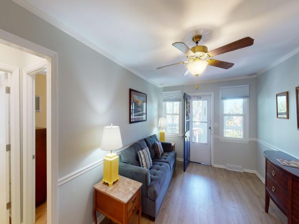 Isle Of Palms Home 1015155