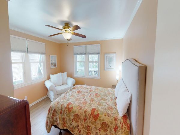 Isle Of Palms Home 1015155