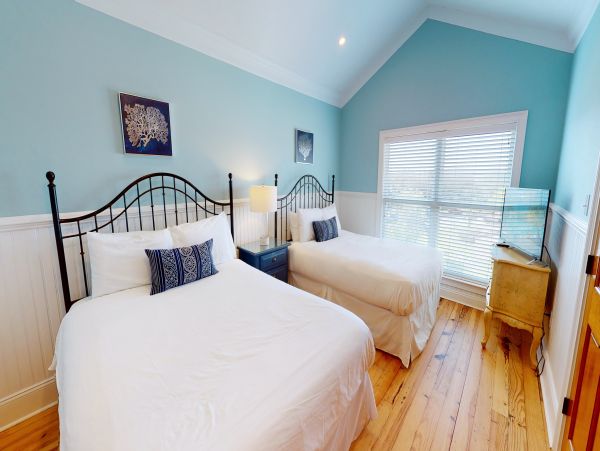 Isle of Palms Vacation Pool Home Walk to Beach