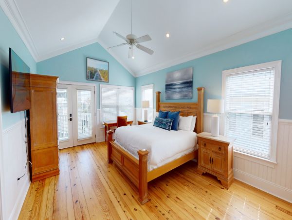 Isle of Palms Vacation Pool Home Walk to Beach