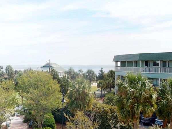 Isle Of Palms Condo 1015166