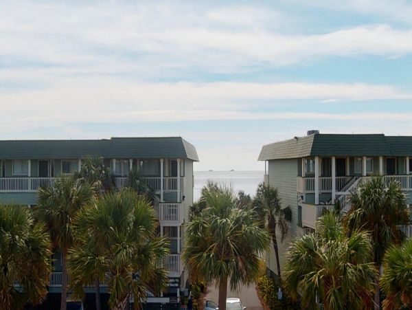 Isle Of Palms Condo 1015166