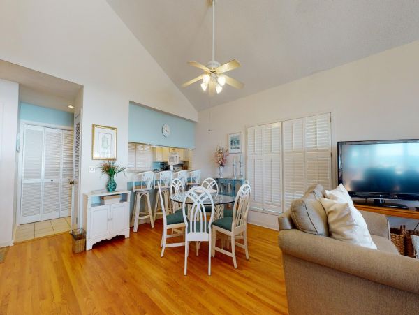 Isle Of Palms Home 1015167