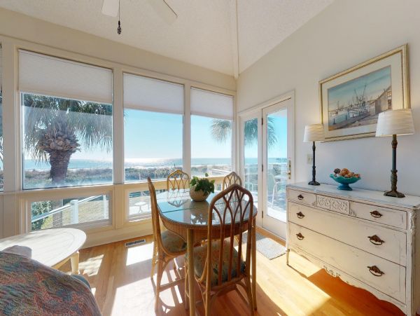 Isle Of Palms Home 1015167