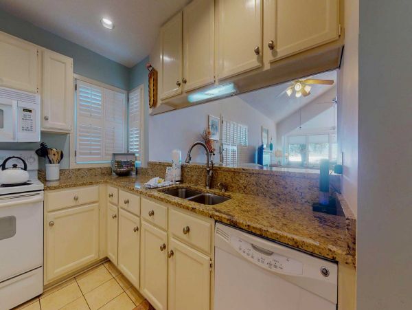 Isle Of Palms Home 1015167