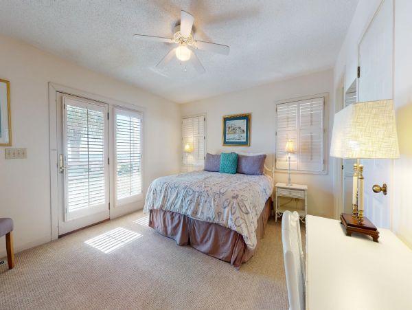 Isle Of Palms Home 1015167