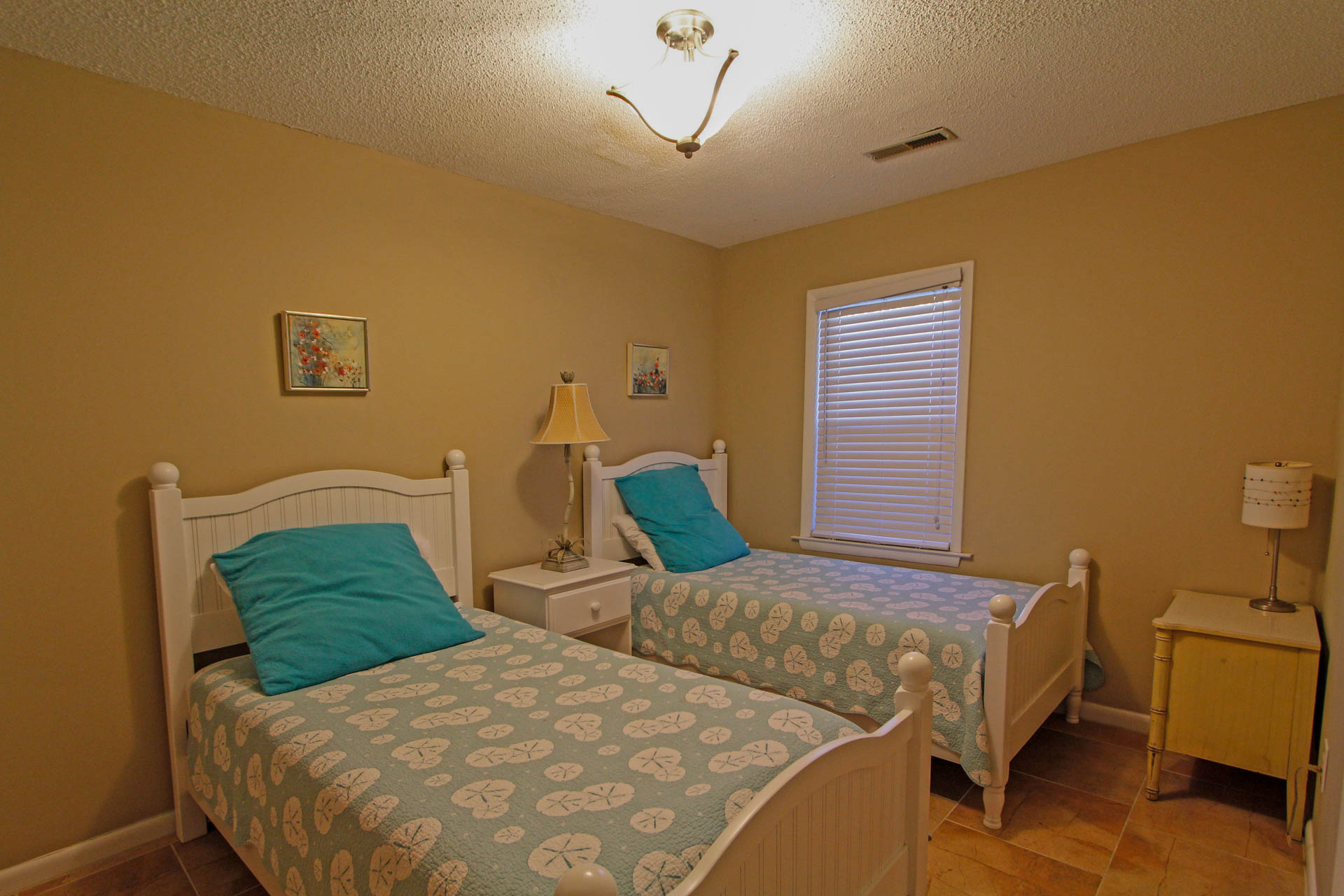 Isle Of Palms Home 1015169