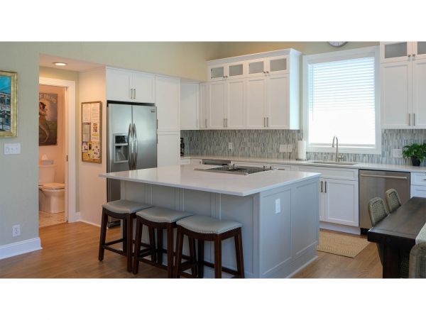 Isle Of Palms Home 1015170