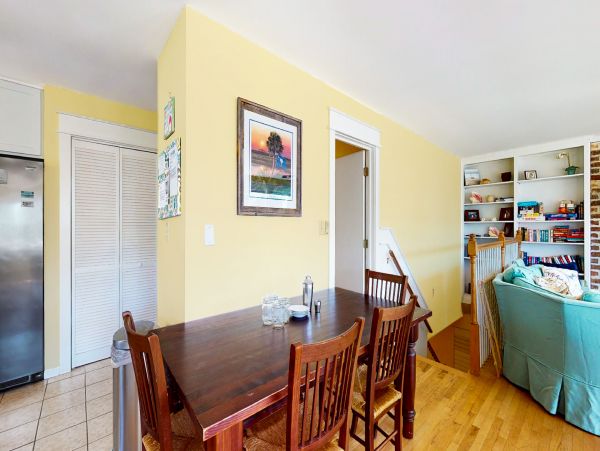 Classic 7 Bedroom Beach Home Sleeps 14 Guests