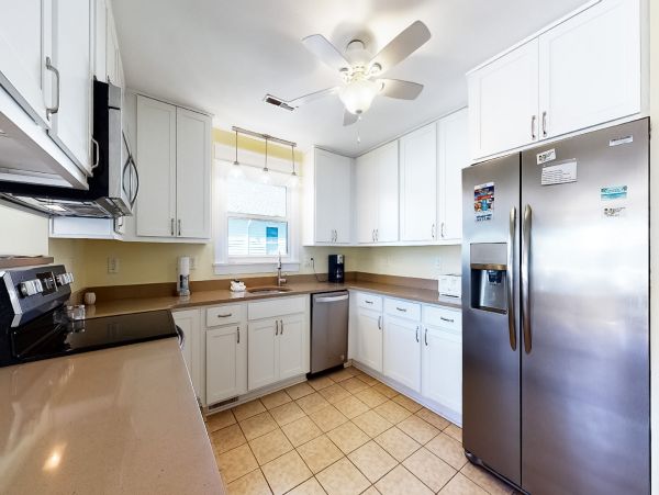 Classic 7 Bedroom Beach Home Sleeps 14 Guests