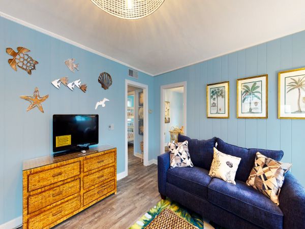 Isle Of Palms Home 1015172