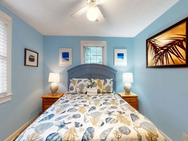 Isle Of Palms Home 1015172