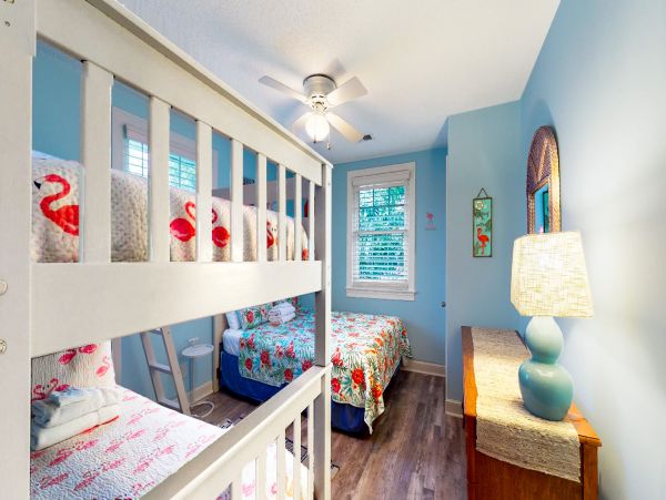 Isle Of Palms Home 1015172