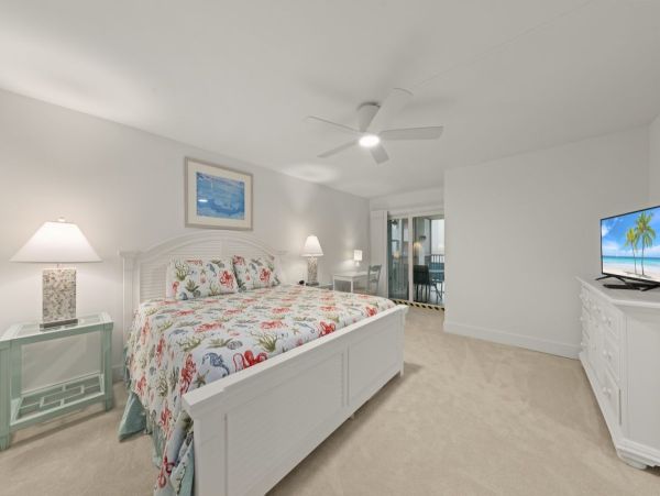 Charming Two Bedroom Condo in Sanibel Sleeps 6
