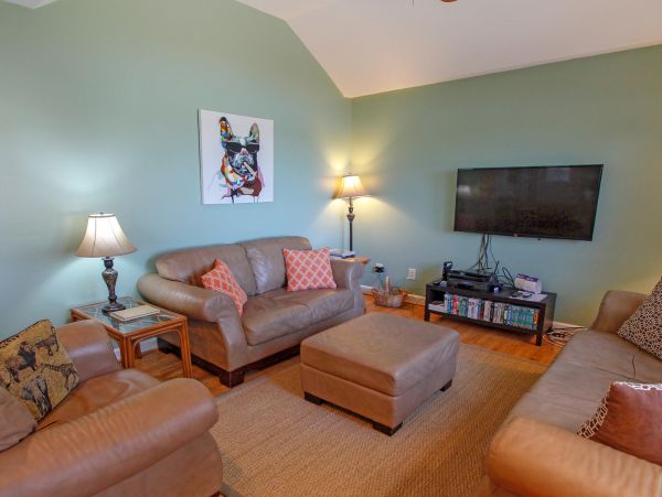 Isle Of Palms Home 1015175