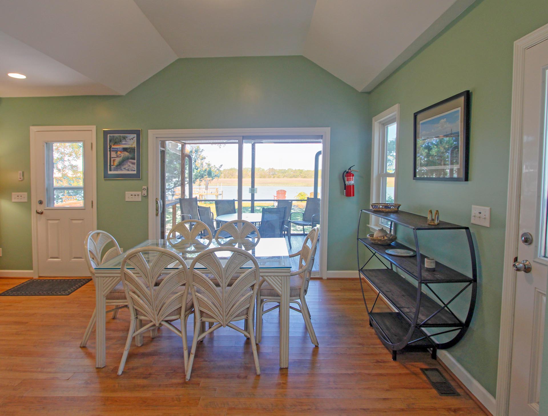 Isle Of Palms Home 1015175