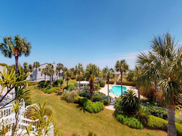 Isle Of Palms Condo 1015176