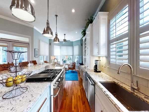Isle Of Palms Home 1015182