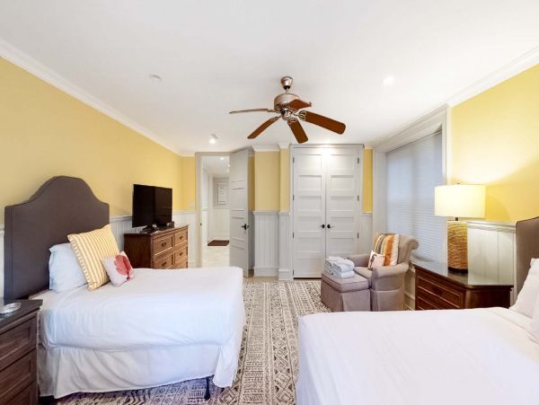 Isle Of Palms Home 1015184