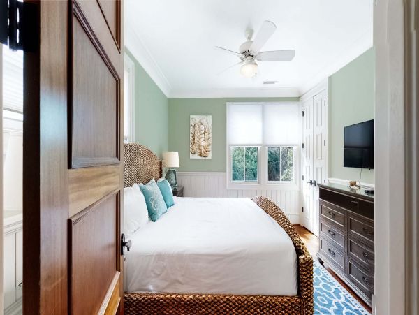 Isle Of Palms Home 1015184