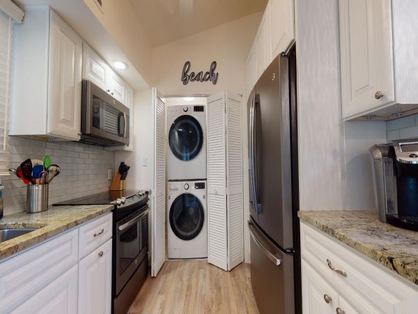 Isle Of Palms Home 1015185