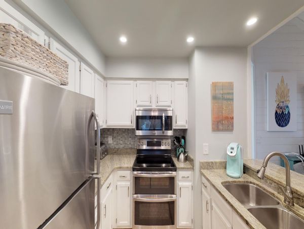 Isle Of Palms Home 1015192