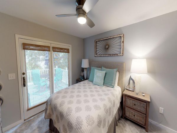 Isle Of Palms Home 1015192