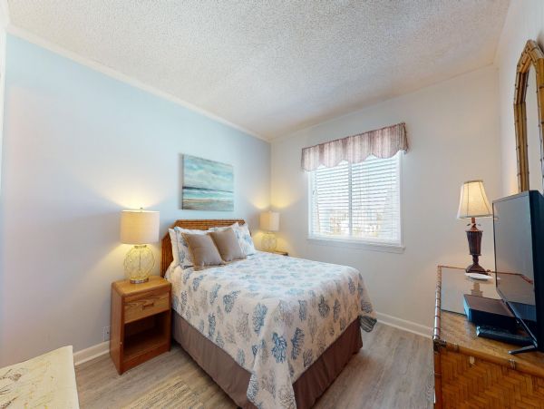 Isle Of Palms Condo 1015195