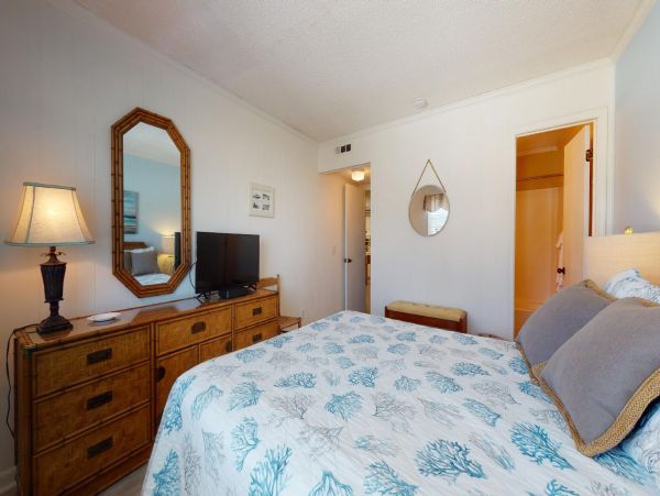 Isle Of Palms Condo 1015195