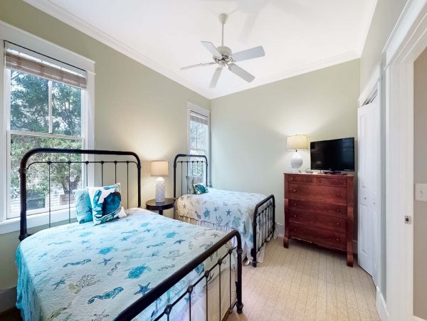 Isle Of Palms Home 1015197