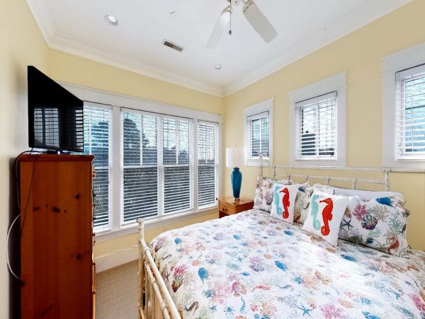 Isle Of Palms Home 1015197