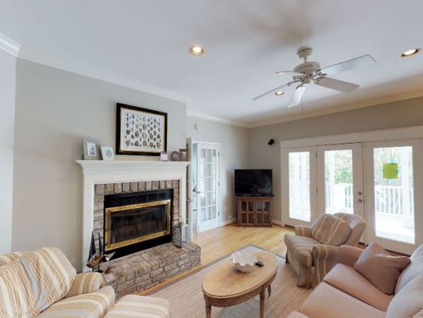 Isle of Palms Vacation Home Four Bedroom Walk to Beach
