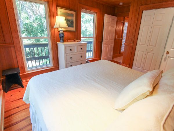 Isle Of Palms Home 1015201