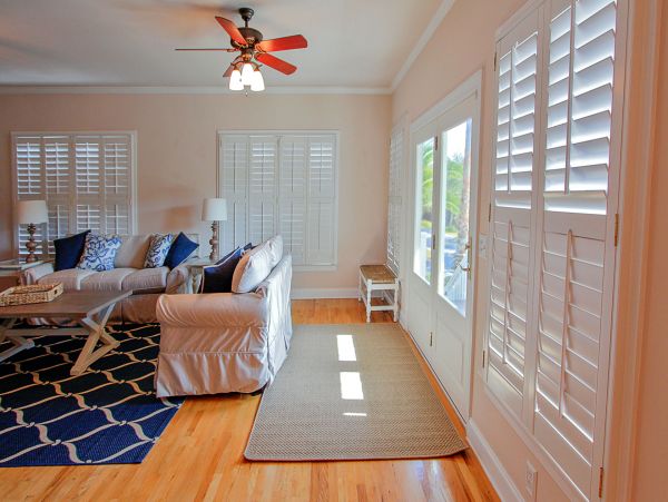 Isle Of Palms Home 1015203
