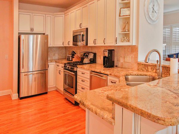 Isle Of Palms Home 1015203