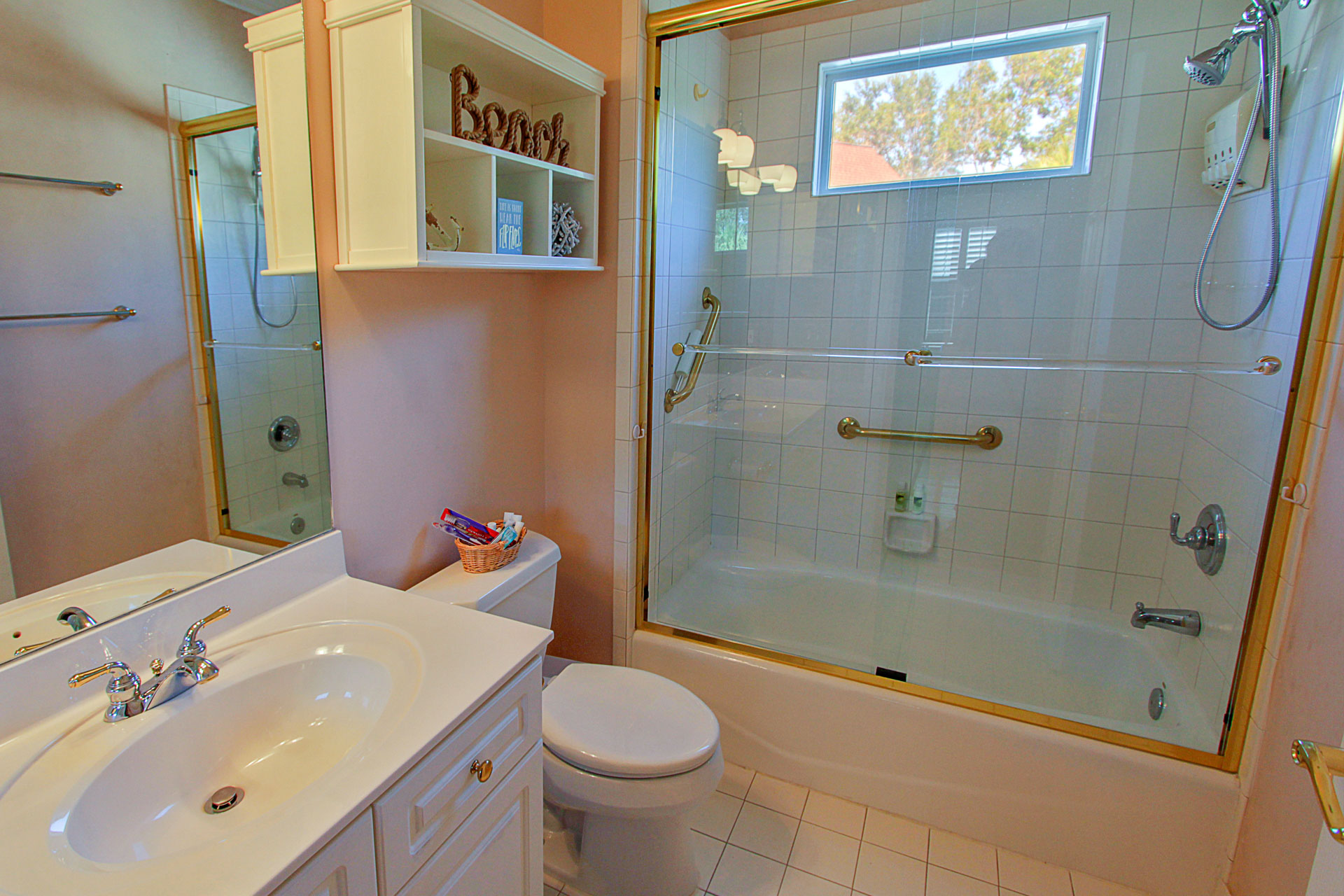 Isle Of Palms Home 1015203