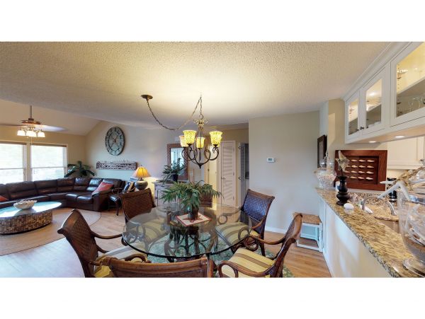 Isle Of Palms Home 1015204