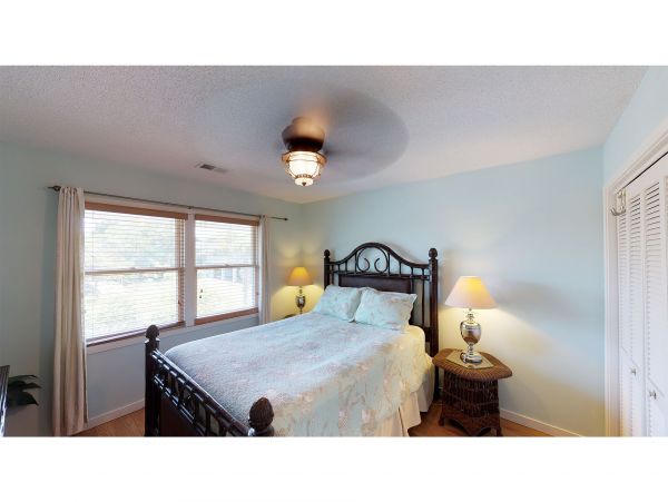 Isle Of Palms Home 1015204