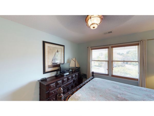 Isle Of Palms Home 1015204