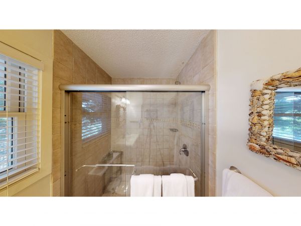 Isle Of Palms Home 1015204