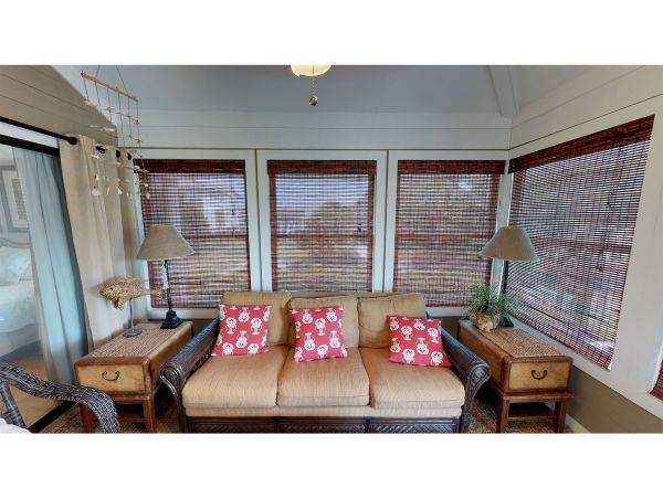 Isle Of Palms Home 1015204