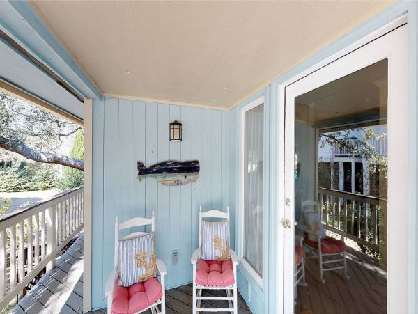 Isle Of Palms Home 1015205