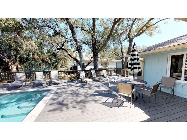 Isle Of Palms Home 1015205