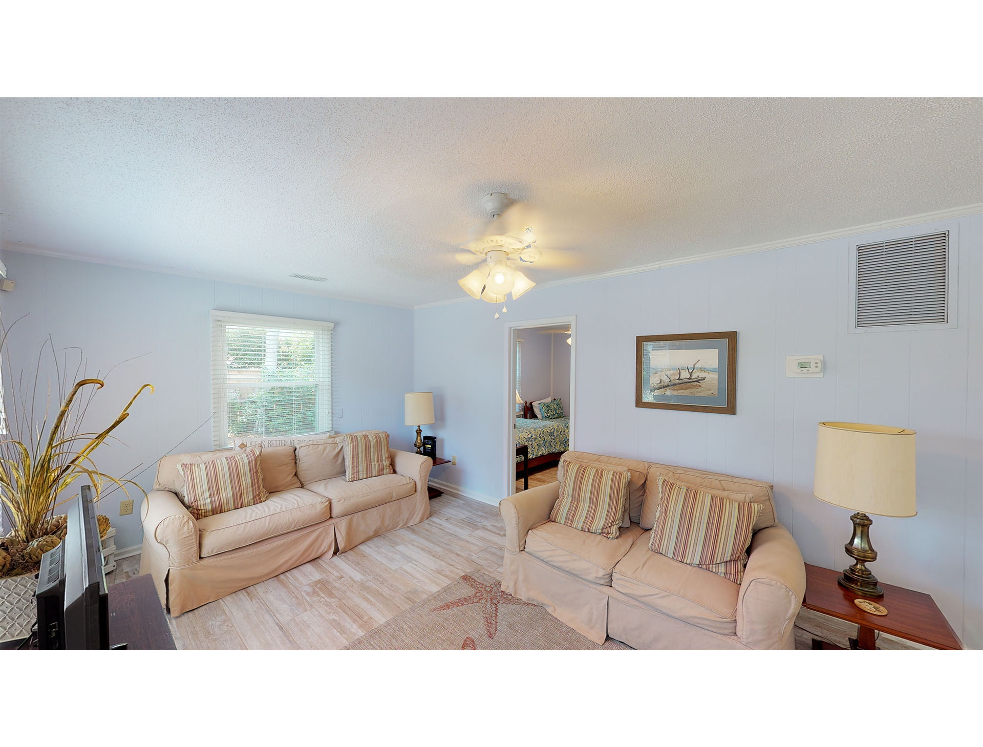 Isle Of Palms Home 1015206