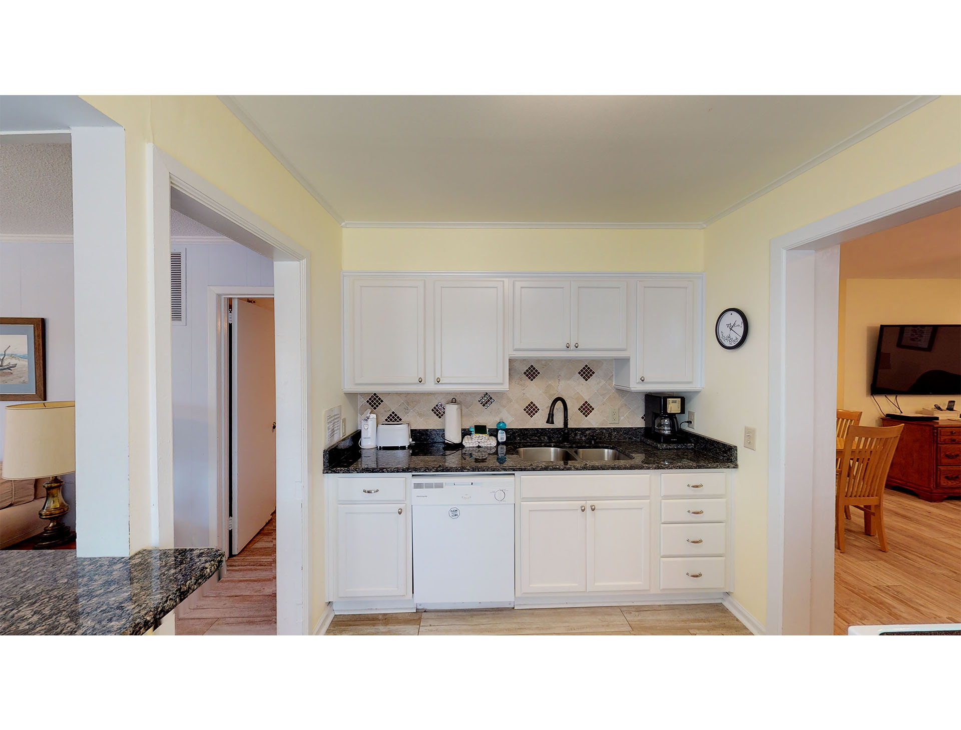 Isle Of Palms Home 1015206