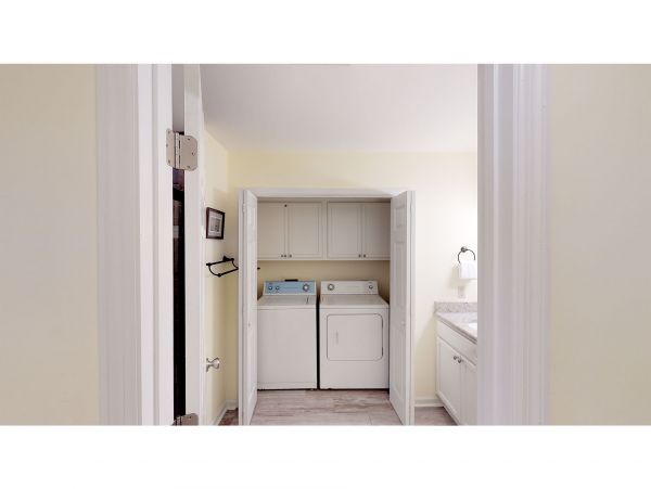Isle Of Palms Home 1015206